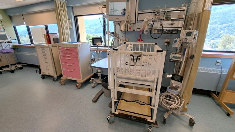 NICU 3